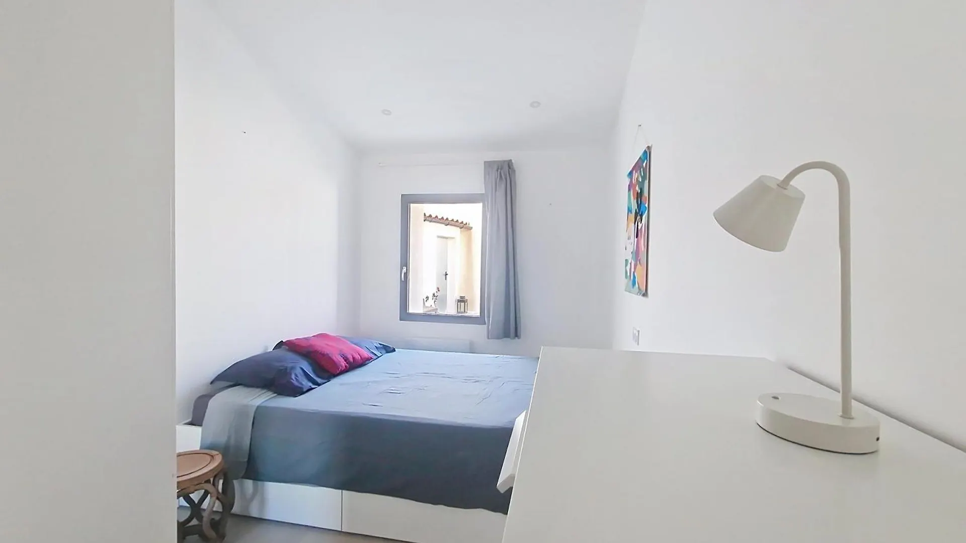Rognac Centre Au Calme Maison Entiere 5 Couchages Et Jardin