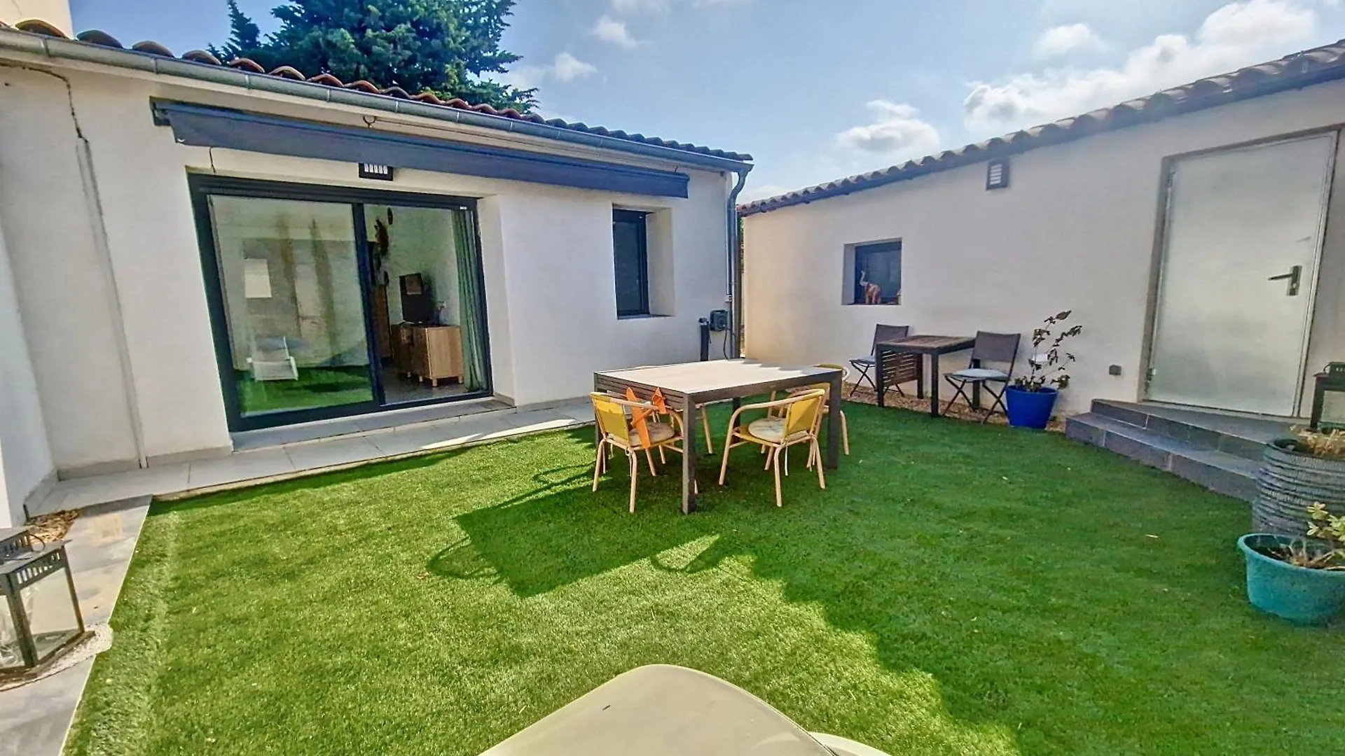 Rognac Centre Au Calme Maison Entiere 5 Couchages Et Jardin France